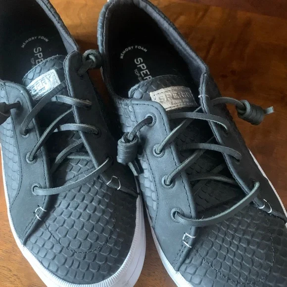 Sperry Black Textured Sneakers - Picture 3 of 6